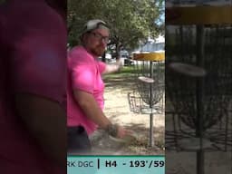 she showed me the CORRECT way 🤣 #shorts #discgolf