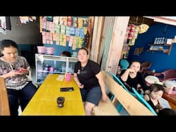 perkampungan melayu sambas dengan penduduknya yang ramah dan cantik