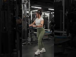 full push day workout for the gals & guys 💅🏼 #upperbodyworkout #pushday #gymgirl
