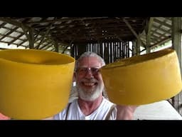 Rendering beeswax. Turning old and nasty beeswax into beautiful new beeswax.