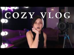 Setting Up my Altar, Museums & Reading || Cozy Vlog