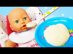 Baby Annabell doll returns from the walk and wants to eat! Pretend to play cooking toy porridge.