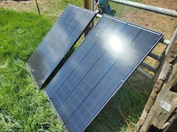 RENOGY 200W ShadowFlux Solar Panel. Giving more watts in shaded conditions compared to other panels.