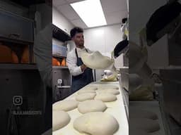 Pizza Man is BUSY! 🥵🔥😍🍕#pizza