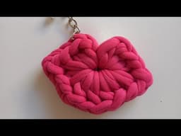 💋Idea Sorprendente💋Llavero en trapillo tejido paso a paso.💋Boca pequeña.