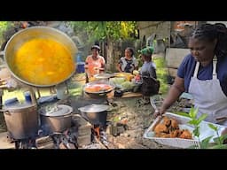 Cooking up a storm for the late Barrington Chambers curry chicken fry chicken rice and peas