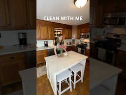 Night time tidy! #cleaningmotivation #cleanwithme #kitchencleaning #kitchenreset #kitchencleanings