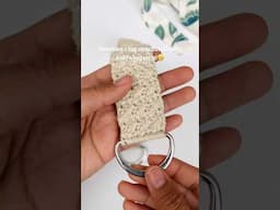 Fun DIY bag strap made from crochet and old belt D-rings! #crochetbagstrap #crochettutorial
