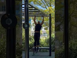 Heavyweight muscle ups