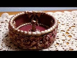 DIY Turn Tin Can into a Beautiful Ring Holder