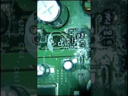 Original Xbox Clock Capacitor Upgrade #microsoldering #OriginalXbox #RetroGaming #ConsoleRepair
