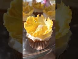 Pineapple Flowers 🍍