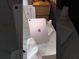 Unboxing the iPad 11 in silver 🤍✨ #apple #ipad #ipad11 #tablet #tech #unboxing #unboxingvideo