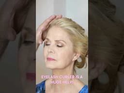 How To Curl Your Lashes Like a Pro!