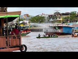 Festival bakcang warga tionghoa di sungai kapuas