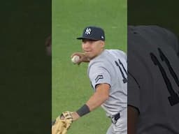 Volpe’s got a Gold Glove for a reason 😤