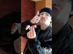 ジャクソン・ワンに10の質問！あなたはどちら派？「10 Questions with Jackson Wang」#rapidfire #10questions #voguejapan