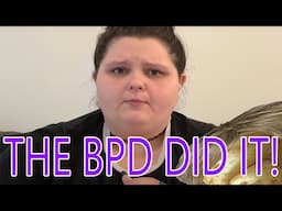 Amberlynn Reid re-runs her Crumbl Cookie drama... again