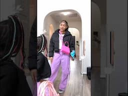 #siblings #sister #sketchcomedy #story #viralshorts #fyp #funny #funnyshort #comedy #prettygirl