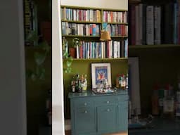 An Edwardian house was transformed into a vibrant and eclectic space in West London. 💚 #homeworthy