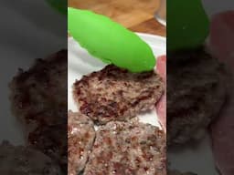 Cooking breakfast on an iron 😆 #breakfastinspo #foodhacks #easyrecipes