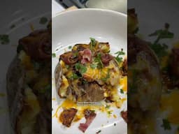 loaded jacket potato 🤌🏼🥰🤤 #healthyrecipes #healthymeal #lowcalmeals