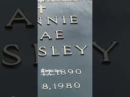Elvis & Lisa Marie Presley’s Grave at Graceland #elvispresley #elvis #lisamarie #graceland #grave