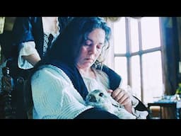 After Losing All Children, the Queen Treats Rabbits as Her Kids, Ambitious Schemers See Her as Prey