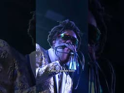 “He aprendido que el mundo entero es uno y todas las personas son una” - Don Carlos #reggae