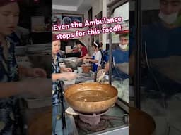 Even the Ambulance stops for the food here!! 🔥