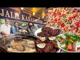 জলিলের চাপলি কাবাব খাইলাম শেষমেষ 🤤 World Famous 75 years Old Chapli Kabab Shop in Peshawar 🇵🇰
