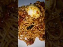 Nigerian Native Jollof Spagethi #shortsfeed #food #nigeriancuisine #xplore #momlife