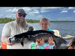 Our Favorite Family Came for a Tug Trash Weekend | Surf Fishing, Blue Crabbing and Catfishing!