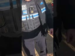 On remet cette découverte à la Police