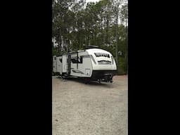 New 2025 CrossRoads RV Sunset Trail SS331BH at Southern RV