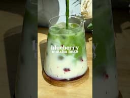 Delicious Blueberry Matcha Latte 💙🍵 #matchalatte #matcha #drinkrecipes