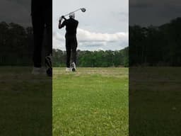 My swing is getting better ⛳️🏌🏾#golf