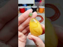 Karen’s Working Vlog - Making a beautiful beaded necklace. #diy #diycrafts #vlog #necklace