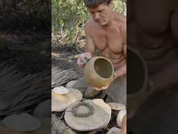 Making Pottery from Wild Clay #survivalist #pottery