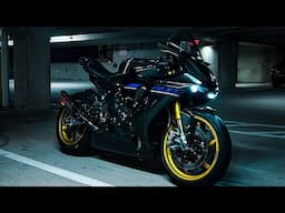 POV: 11PM RIDING A $35,000 2024 YAMAHA R1M | RAW EXHAUST