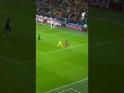 How Did Salah Score From This Angle? 🤯