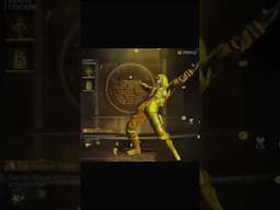 Upcoming Golden Criminal bundle, emote and Evo gun