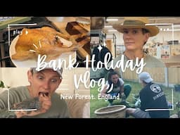 Roast, Vintage Finds & Gardening Wars!