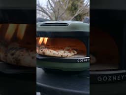 Can a noob bake a pizza in the Gozney Tread?