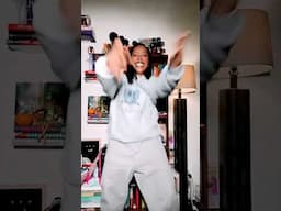 Cousins… yall know I couldn’t skip this dance 🤣 It’s the Hair Mary bat signal 😏🌻🫶🏾