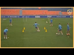 Atletico Madrid - Passing Drill With Three Balls