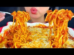 ASMR CHEESY BAKED SPAGHETTI WITH PICKLED PEPPERS