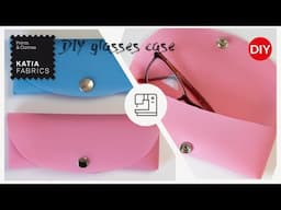 Cómo hacer una funda de gafas con PVC Matte de Katia Fabrics