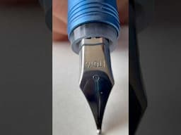 Itoya Paper Skater Fountain pen? #stationery #itoya #pilotvarsity
