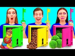 Solve the Mystery Challenge of 1000 Keys | Funny Moments by PaRaRa Challenge